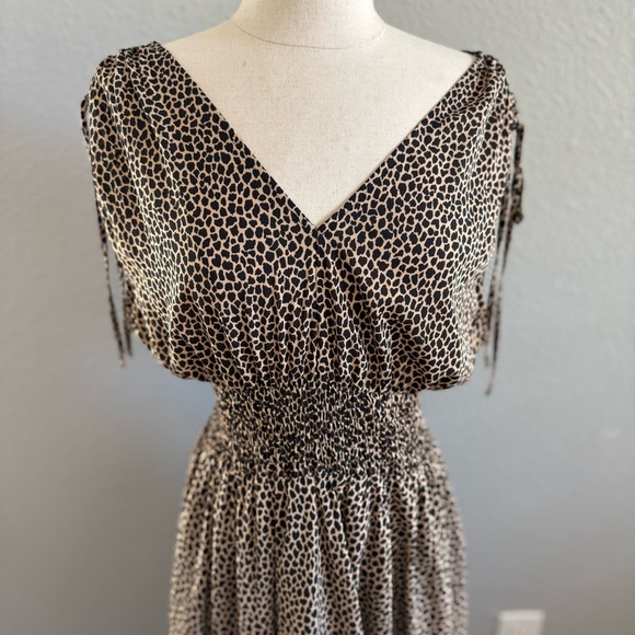 Banana Republic Giraffe Print Midi Dress Size 12 EUC - Picture 4 of 10